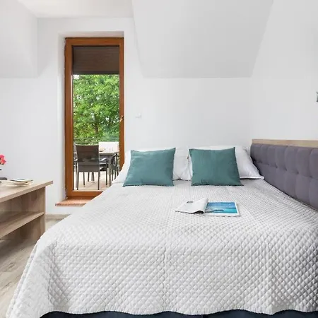 Na Mieczowej 2f Homestay